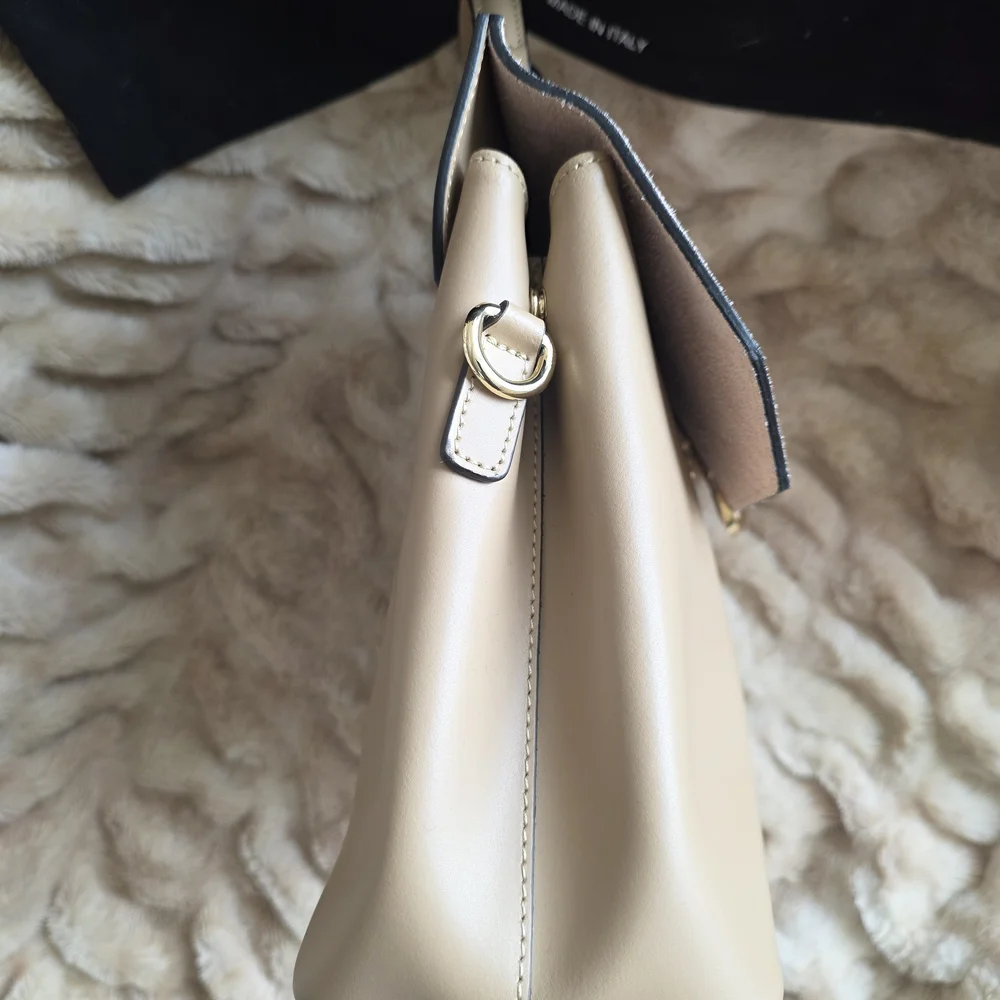 LeParmentier Paris Top Handle Bag – Pristine / Never Used